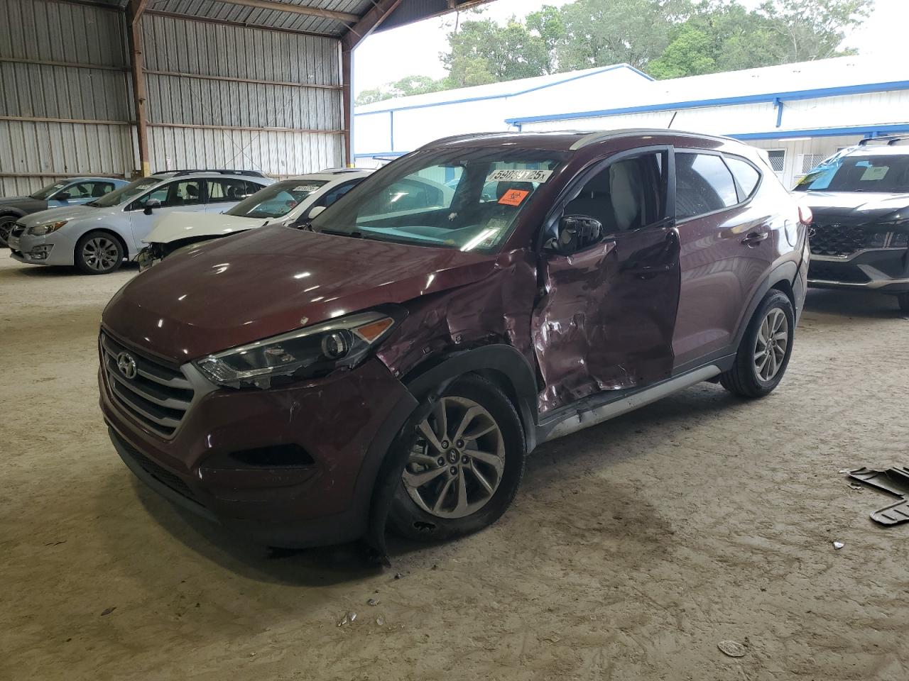 2017 Hyundai Tucson Limited for Sale in Greenwell Springs, LA - Side