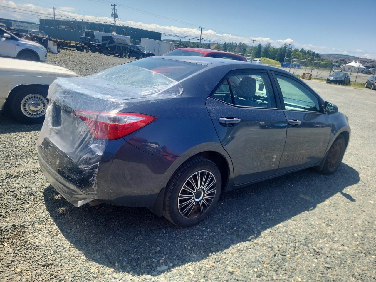TOYOTA COROLLA 2015 VIN 2T1BURHE4FC242080 zdjęcie 3