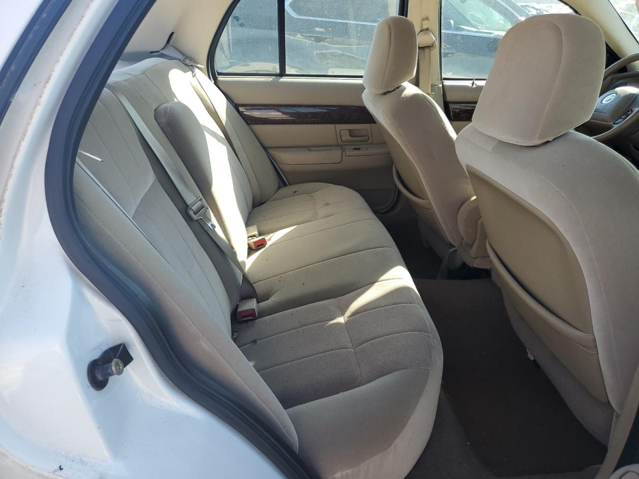 2004 Mercury Grand Marquis Gs VIN: 2MEFM74W24X664179 Lot: 62505365