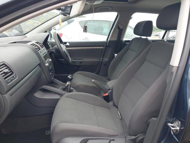 2005 VOLKSWAGEN GOLF FSI S