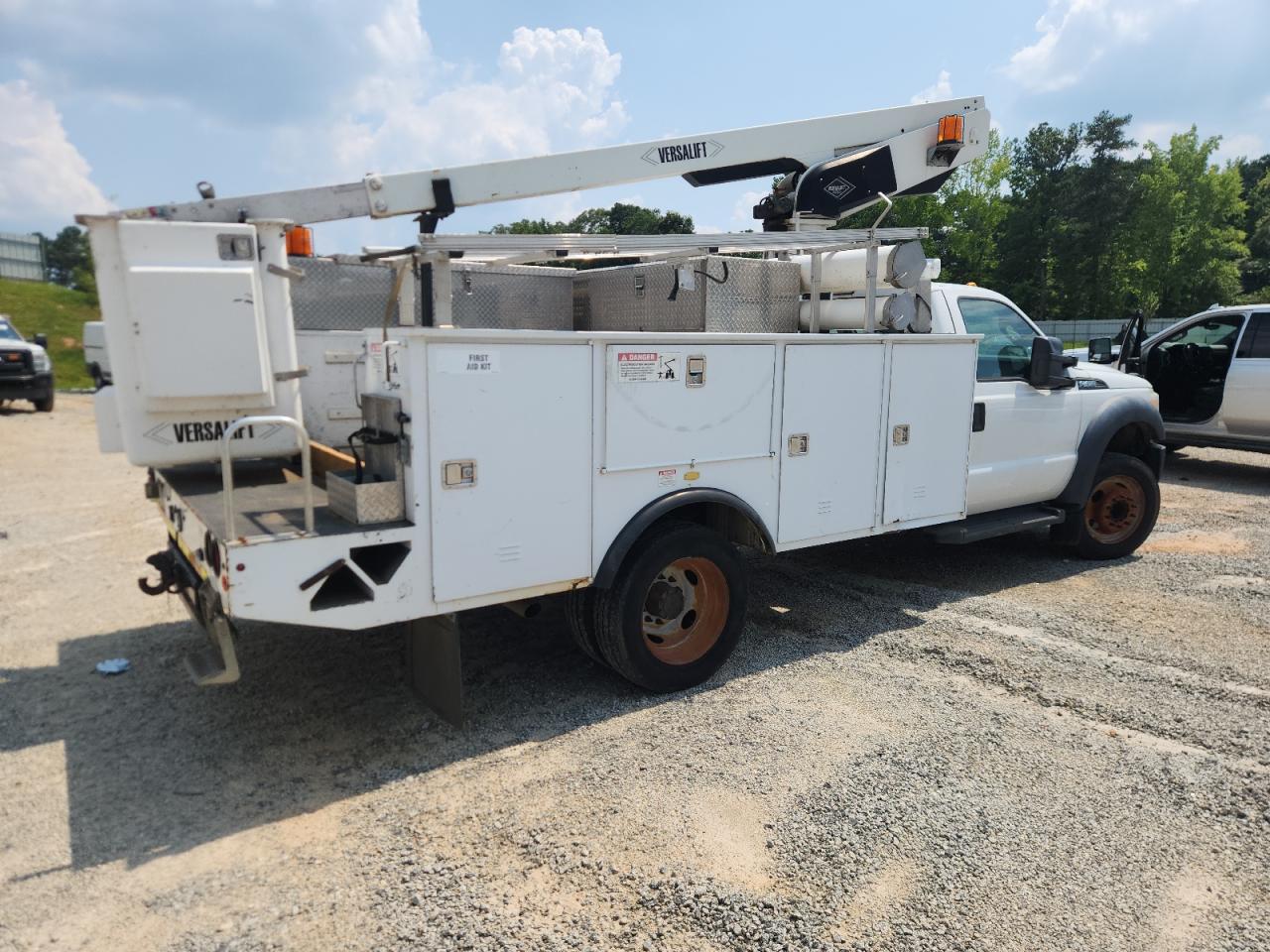 2013 Ford F450 Super Duty white null gas 1FDUF4GY9DEA87419 photo #4