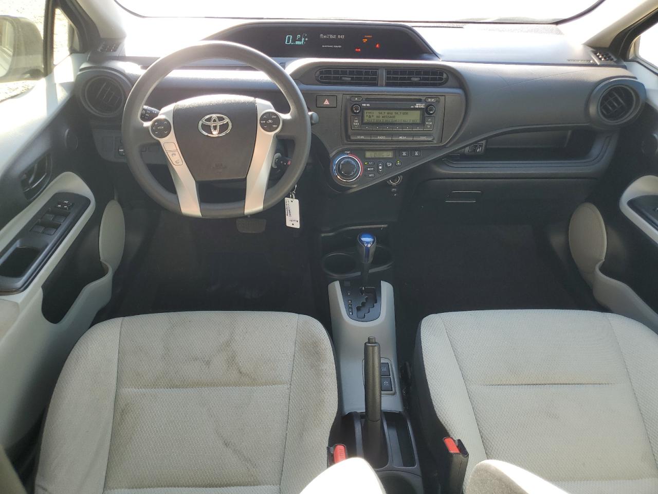 2014 Toyota Prius C VIN: JTDKDTB31E1085888 Lot: 61527765