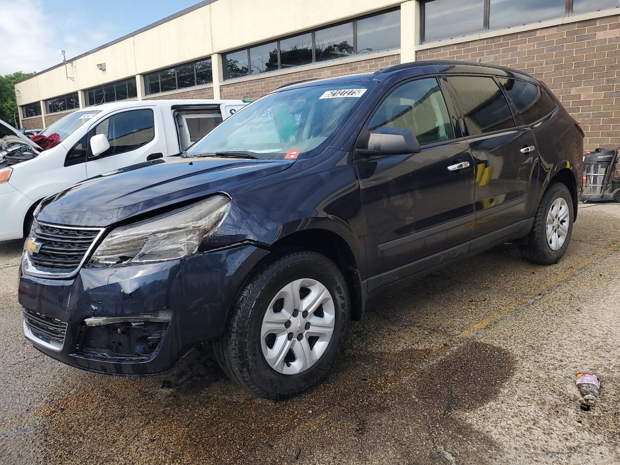 2017 Chevrolet Traverse Ls VIN: 1GNKVFKDXHJ212804 Lot: 62127275