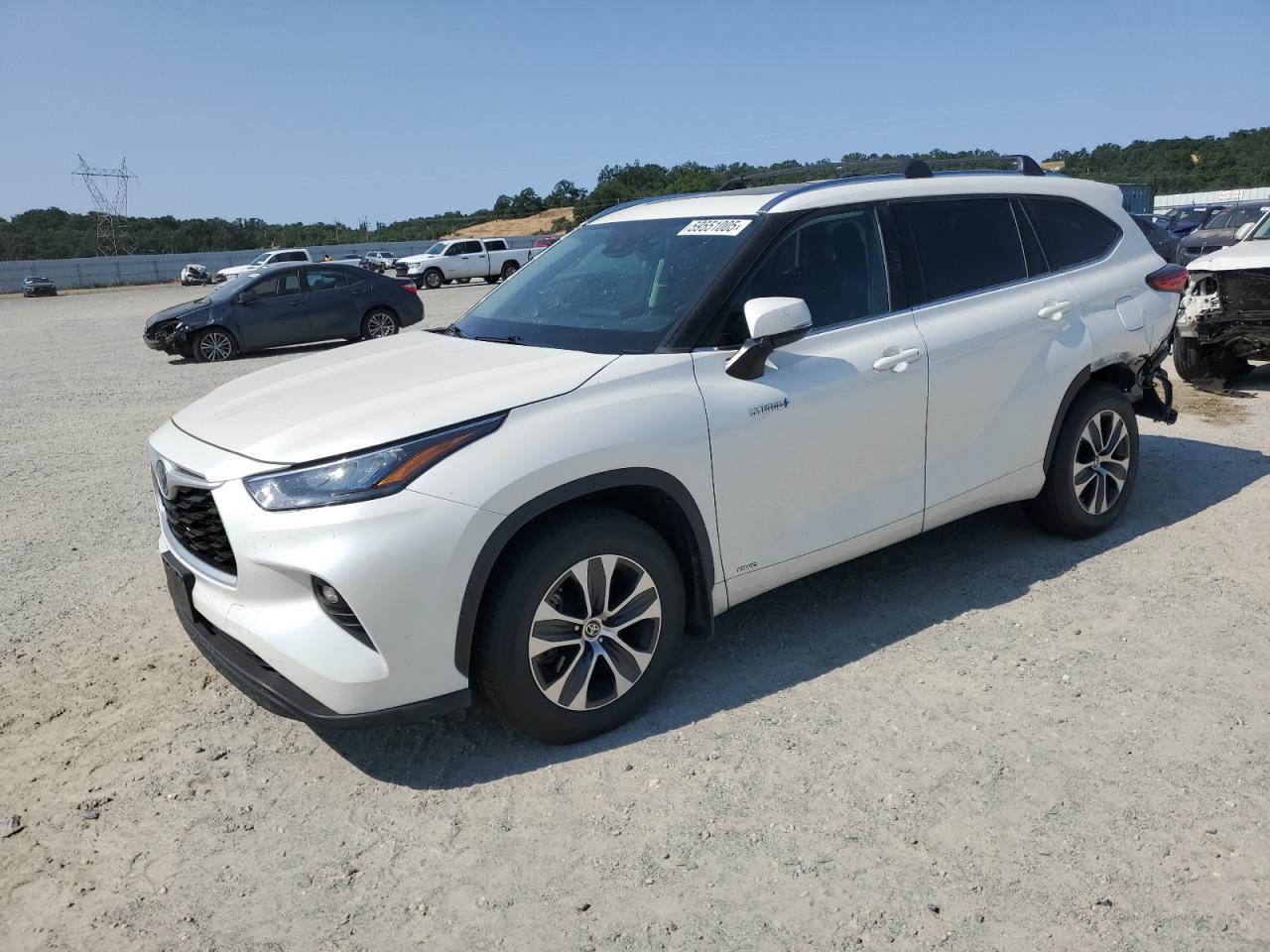2020 Toyota Highlander Hybrid Xle იყიდება Anderson-ში, CA - Rear End