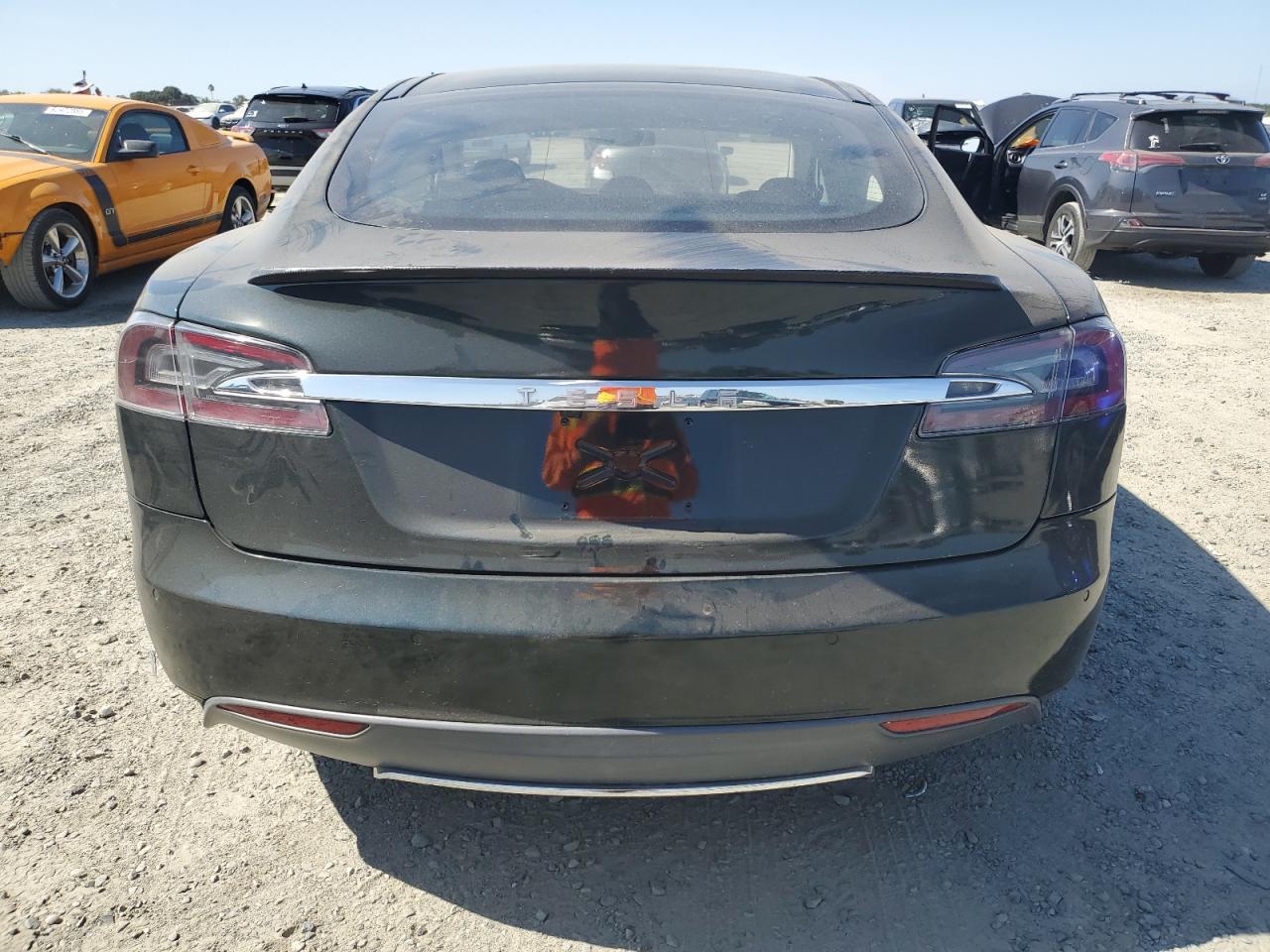 2013 Tesla Model S VIN: 5YJSA1CP2DFP05684 Lot: 62529035