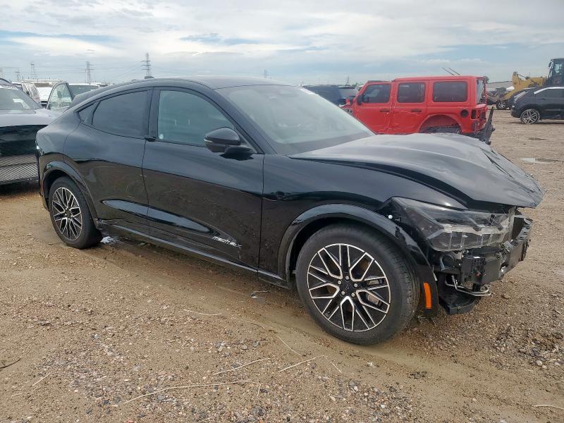  FORD MUSTANG 2024 Black