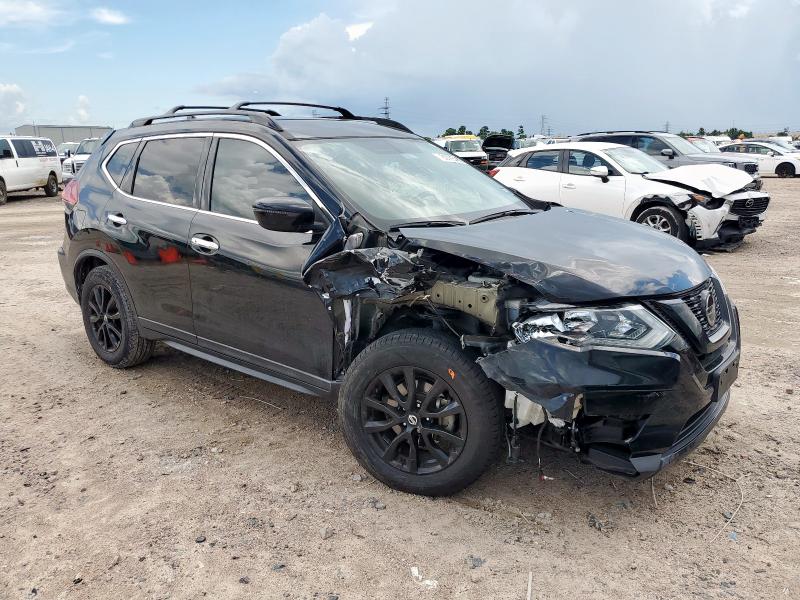  NISSAN ROGUE 2018 Czarny