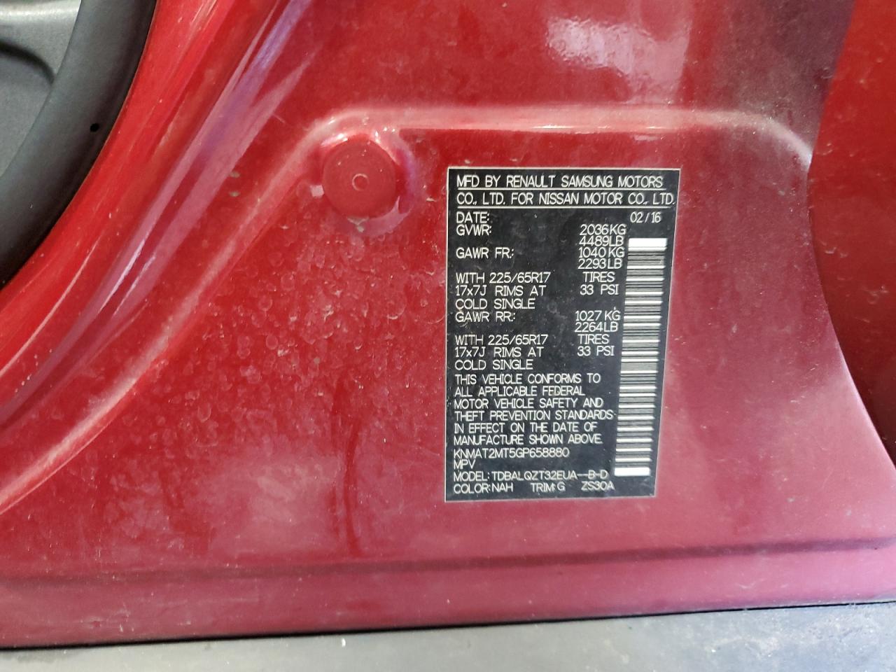 KNMAT2MT5GP658880 NISSAN ROGUE 2016