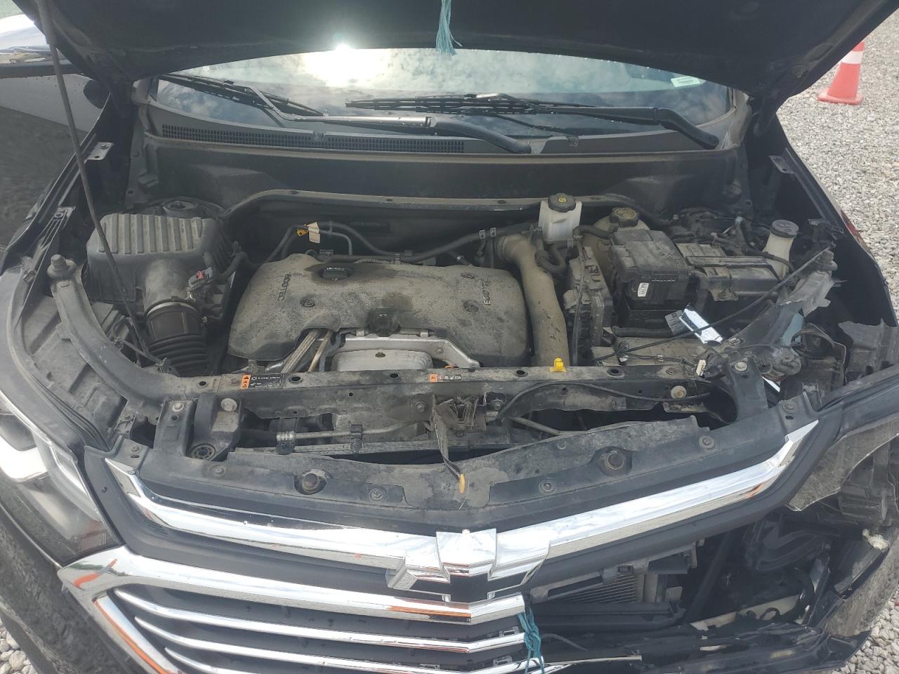2018 Chevrolet Equinox Premier VIN: 2GNAXWEXXJ6195677 Lot: 63064815