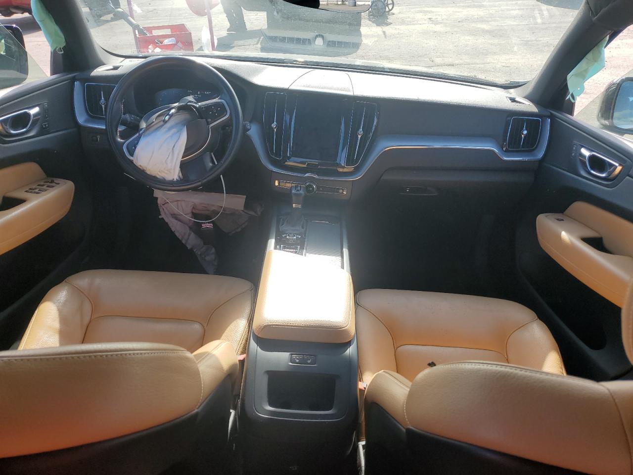 2020 Volvo Xc60 T5 Momentum VIN: YV4102RK6L1525046 Lot: 61693105