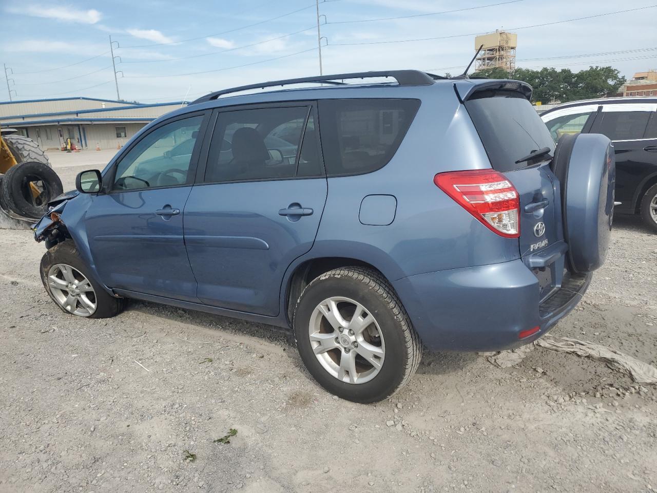 TOYOTA RAV4 2011 VIN 2T3ZF4DV9BW080173 photo 2