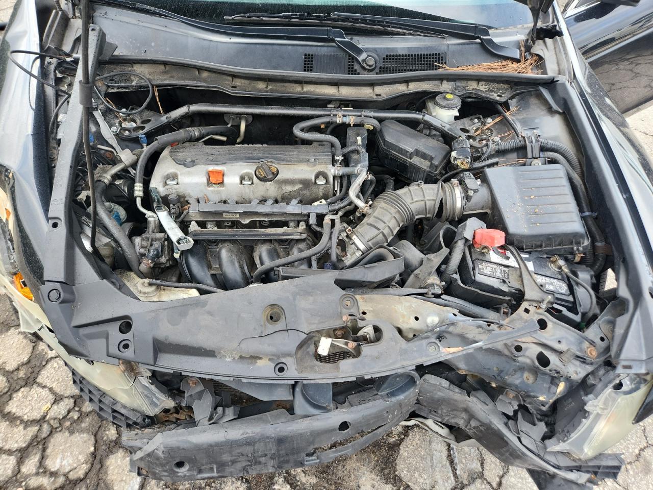 2011 Honda Accord Exl VIN: 1HGCP2F82BA112153 Lot: 61732735