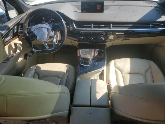 Parquets AUDI Q7 2017 Biały