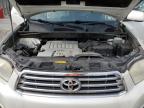 2009 Toyota Highlander Limited for Sale in Chambersburg, PA - Side