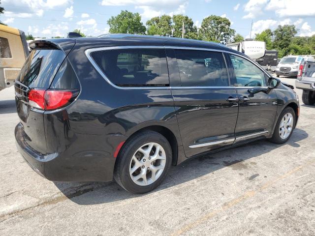  CHRYSLER PACIFICA 2018 Czarny