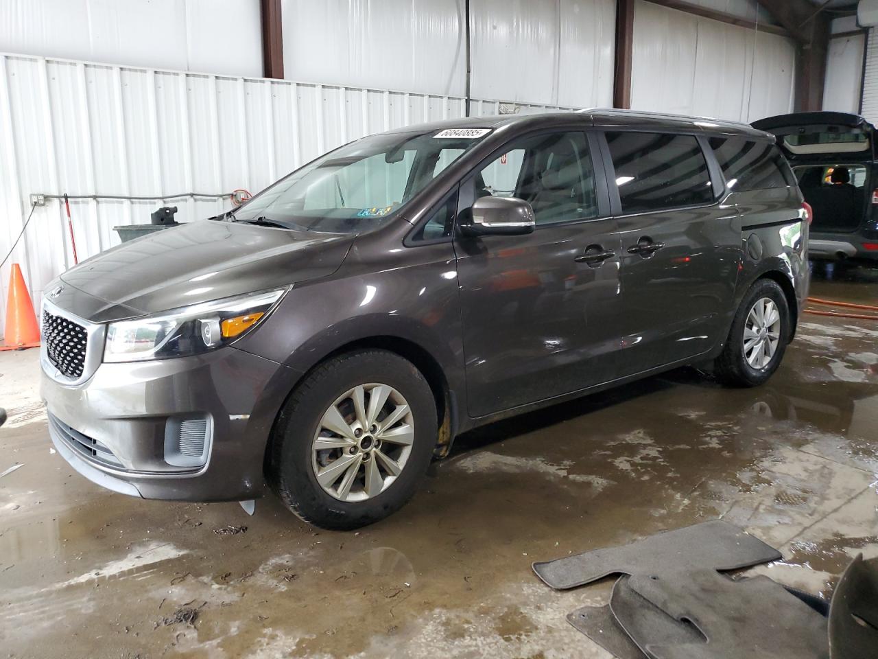 West Mifflin, PA에서 판매 중인 2016 Kia Sedona Lx - Normal Wear