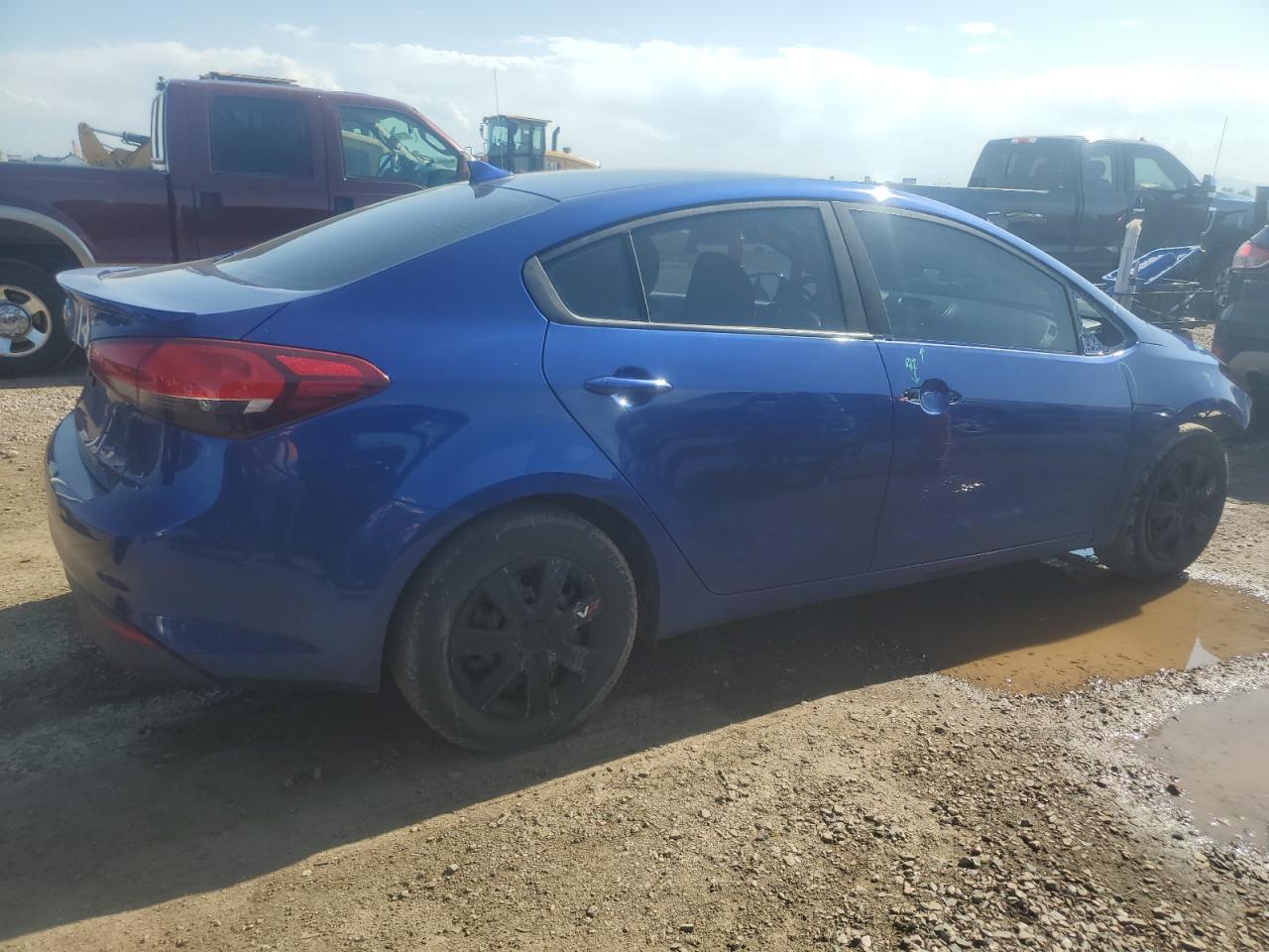 KIA FORTE 2017 VIN 3KPFL4A70HE117312 photo 3