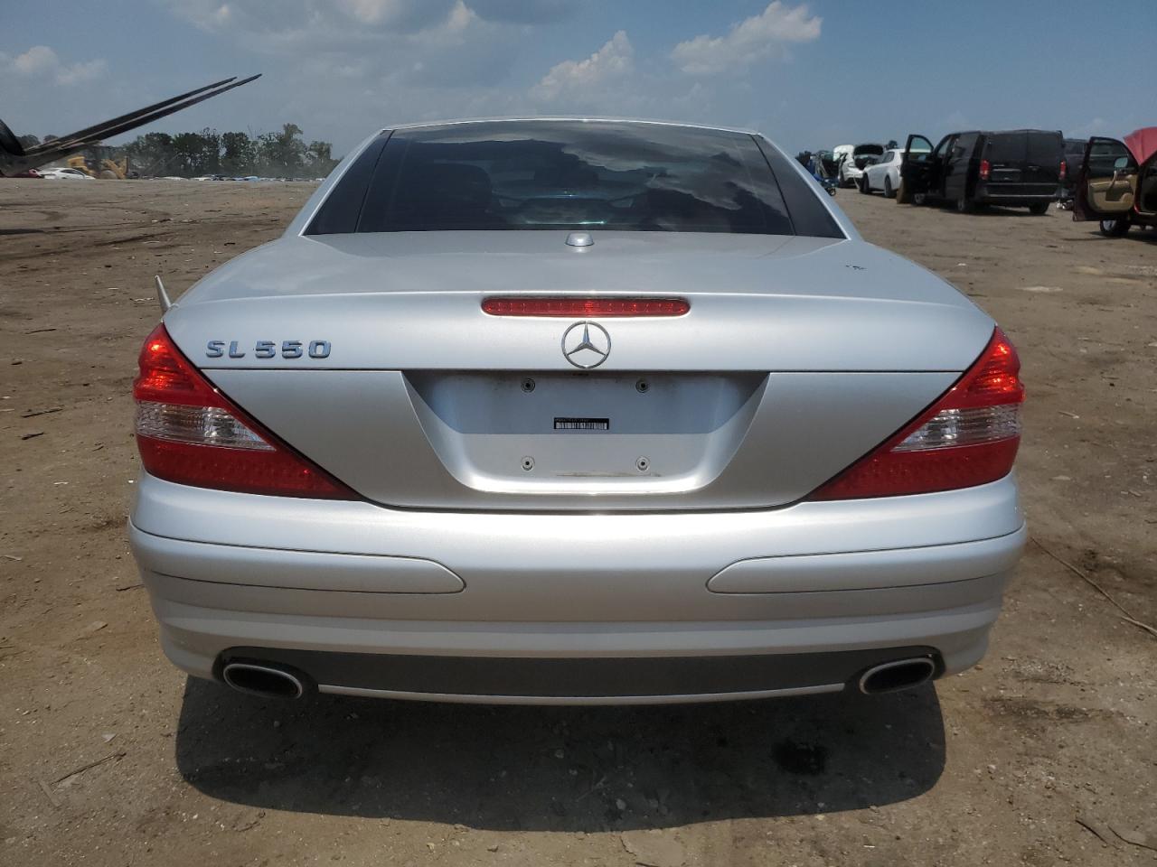 2007 Mercedes-Benz Sl 550 VIN: WDBSK71F67F135651 Lot: 61680365