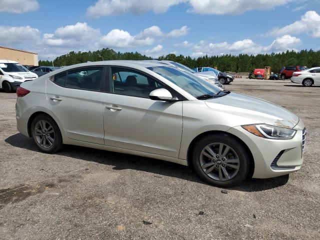  HYUNDAI ELANTRA 2017 Кремовый