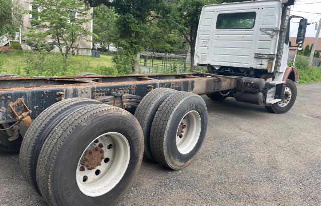 2010 VOLVO VHD   