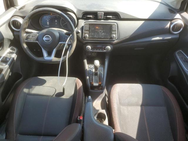  NISSAN VERSA 2020 Серебристый