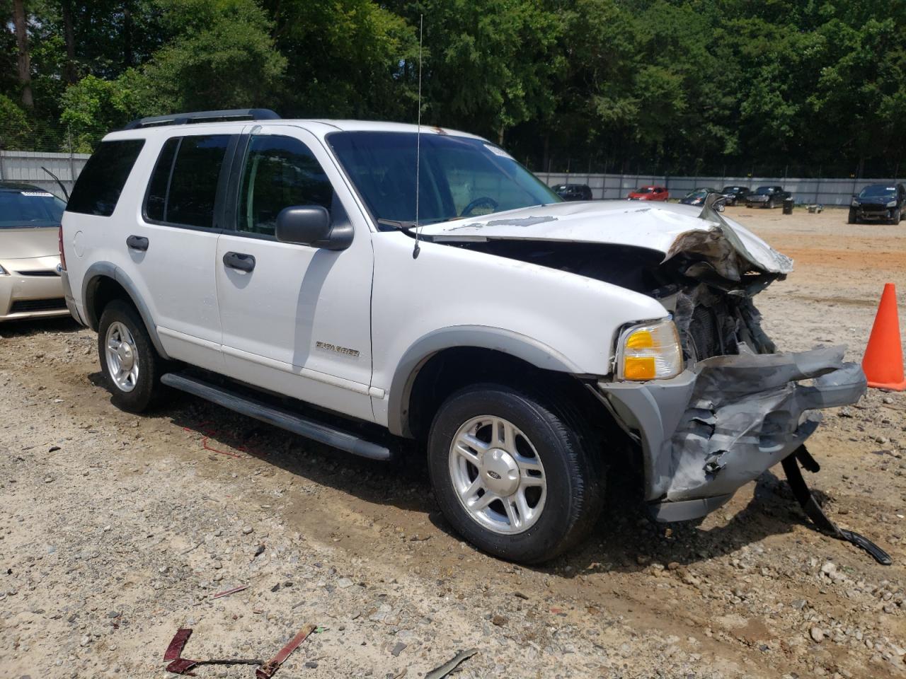 2002 Ford Explorer Xls VIN: 1FMZU62E62UC70865 Lot: 62894255