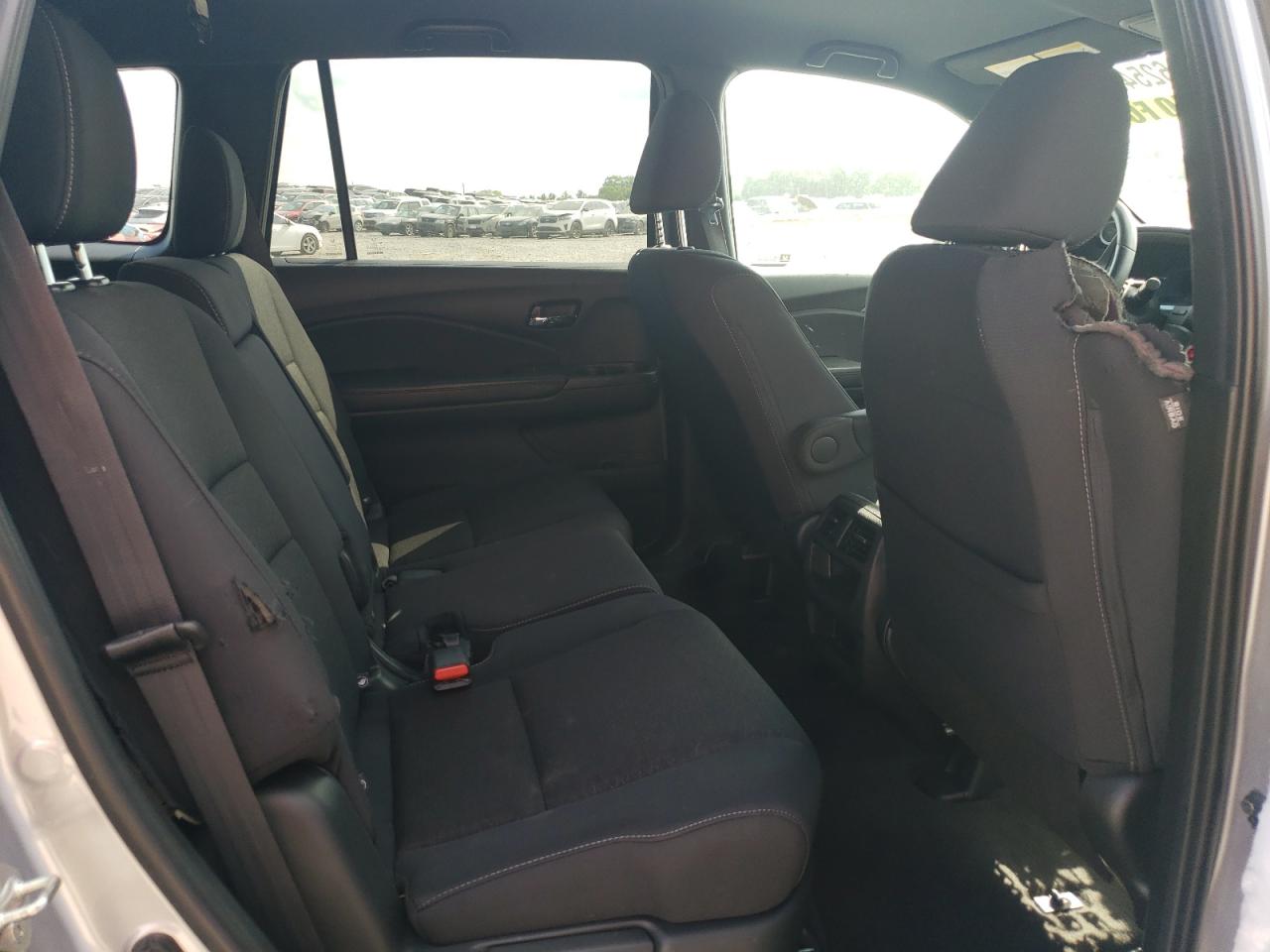2019 Honda Passport Sport VIN: 5FNYF8H25KB015751 Lot: 62548695