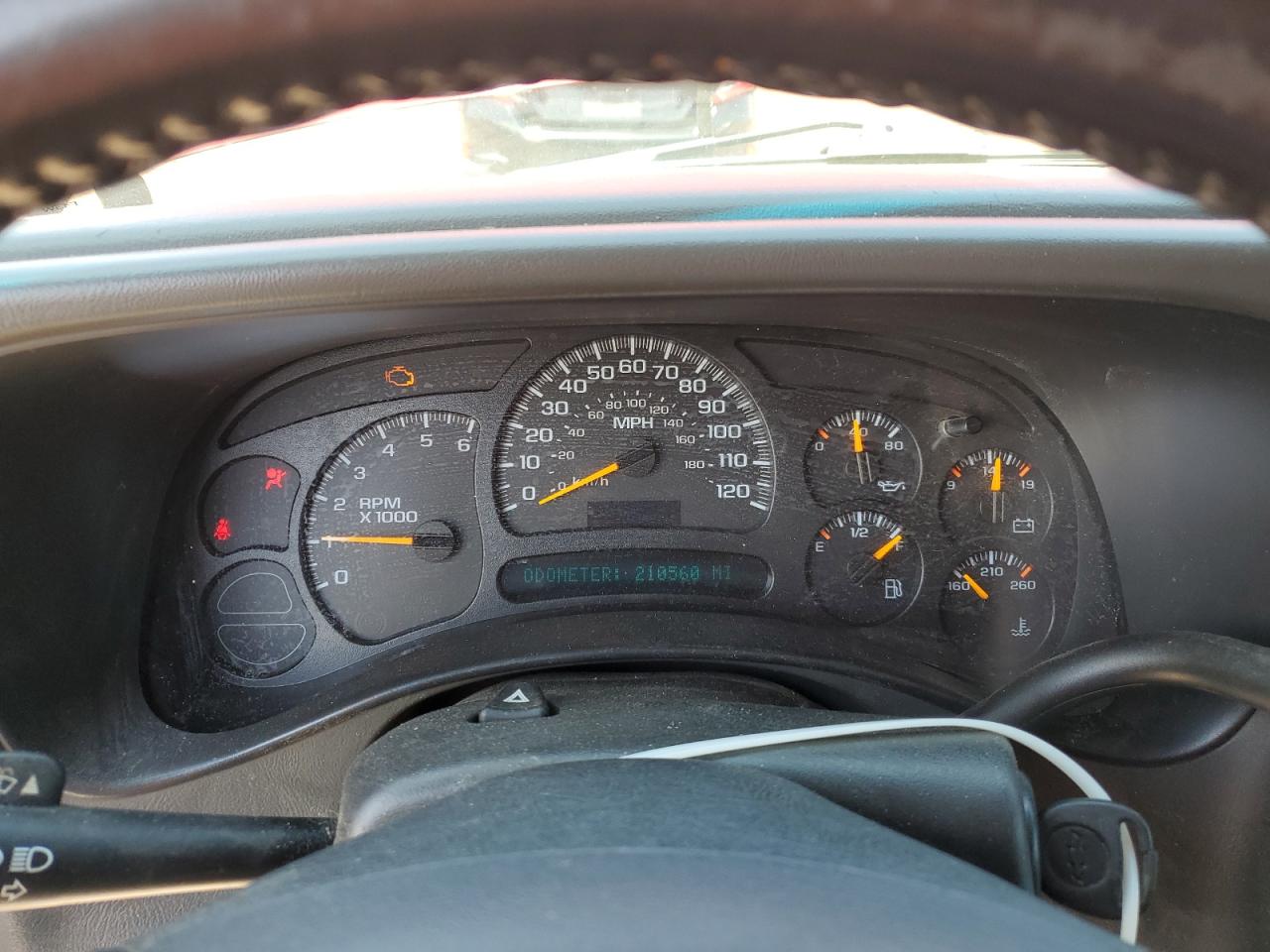 2005 Chevrolet Suburban K1500 VIN: 3GNFK16Z15G251006 Lot: 60098725