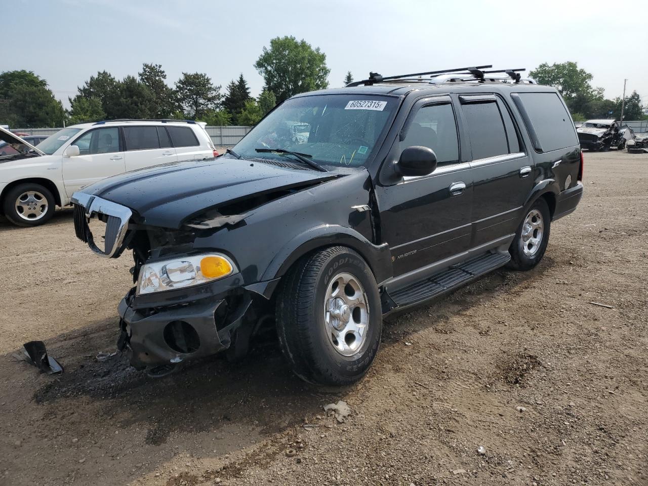 2001 Lincoln Navigator იყიდება Elgin-ში, IL - All Over