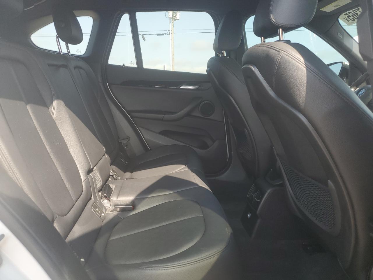 2017 BMW X1 xDrive28I VIN: WBXHT3C33H5F86943 Lot: 59937365