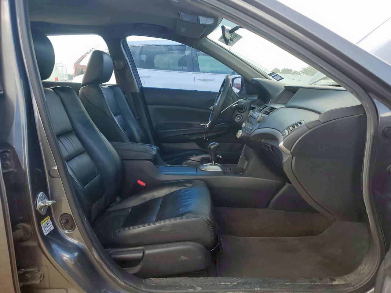 HONDA ACCORD 2011 VIN 1HGCP2F60BA013989 photo 7