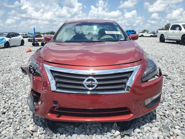 NISSAN ALTIMA 2015 Czerwony