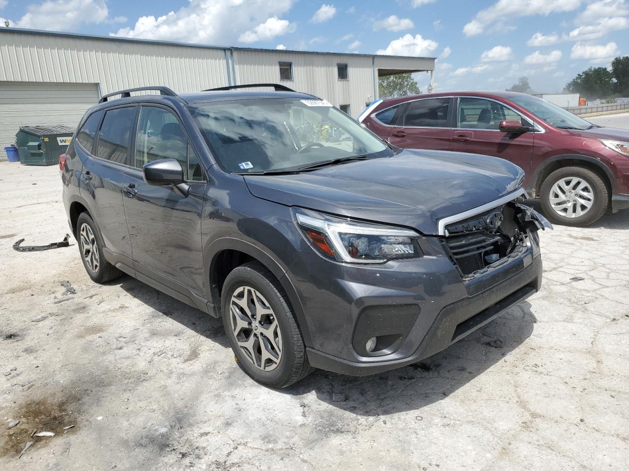 SUBARU FORESTER 2021 VIN JF2SKAJC6MH576802 photo 4