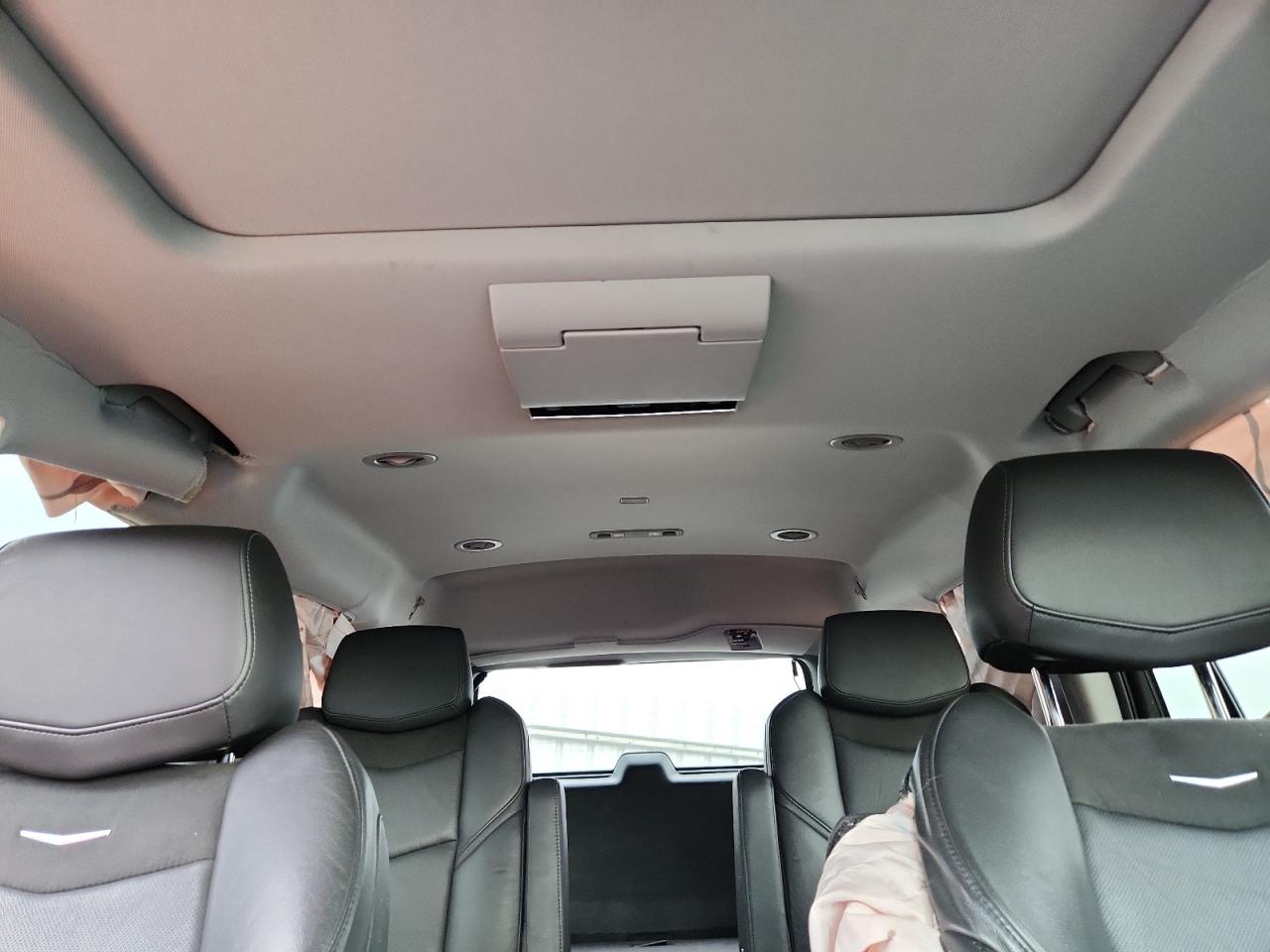 2017 Cadillac Escalade Premium Luxury VIN: 1GYS4CKJ2HR221752 Lot: 60497445