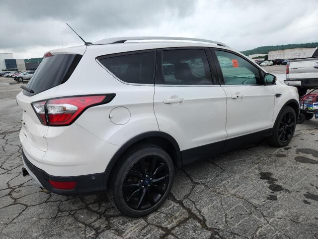  FORD ESCAPE 2017 Biały