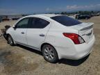 2013 Nissan Versa S na sprzedaż w Anderson, CA - Front End