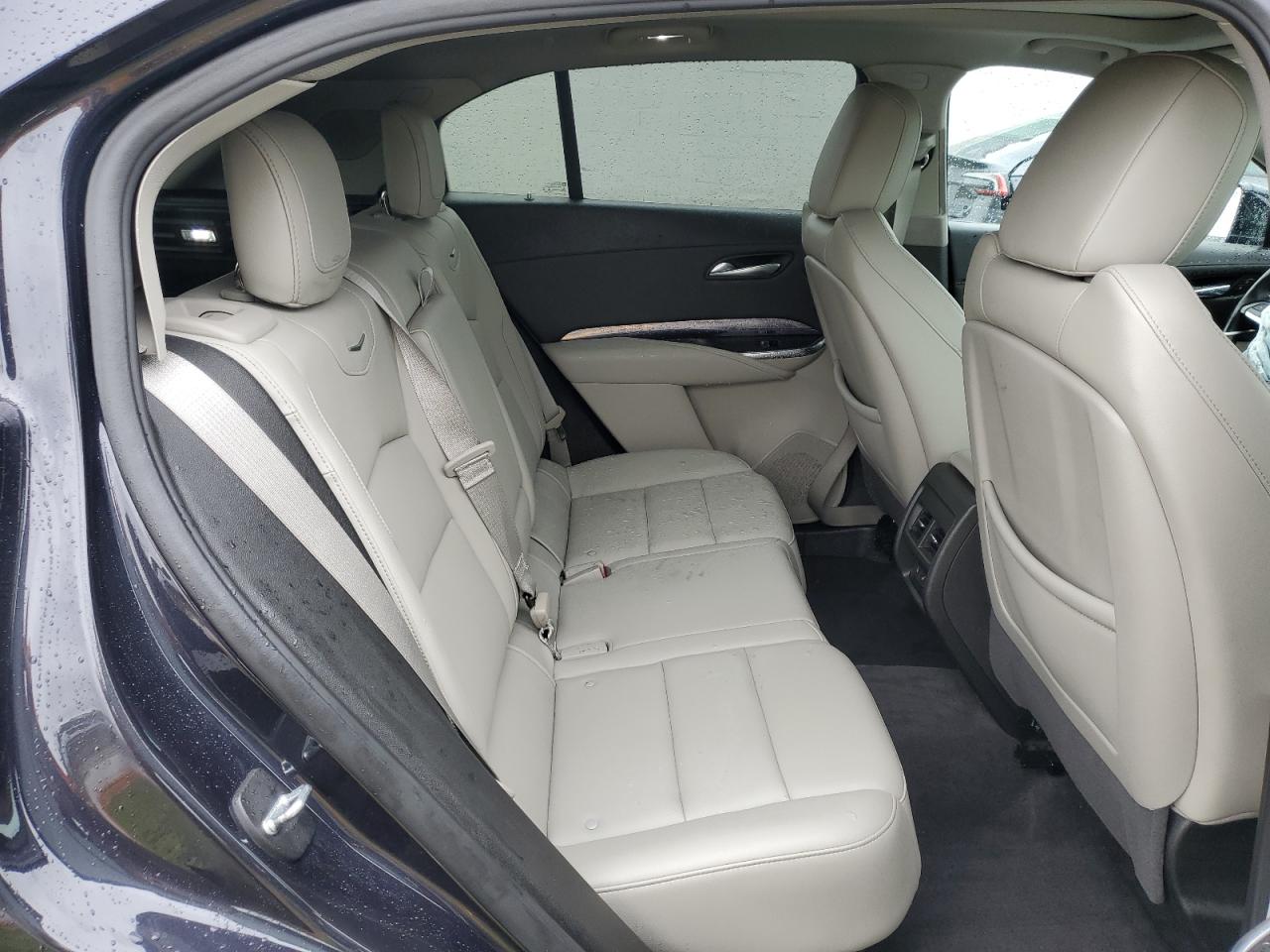 2022 Cadillac Xt4 Luxury VIN: 1GYFZBR45NF151979 Lot: 59496105