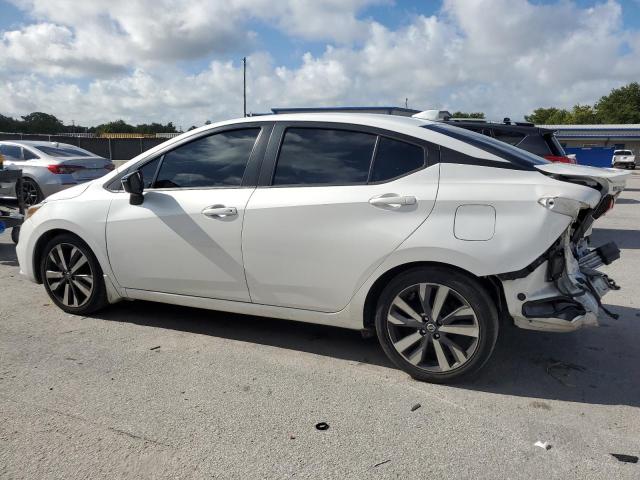 NISSAN VERSA 2021 Biały