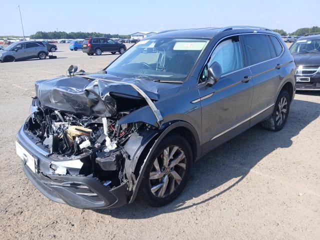 VOLKSWAGEN TIGUAN ALL 2022