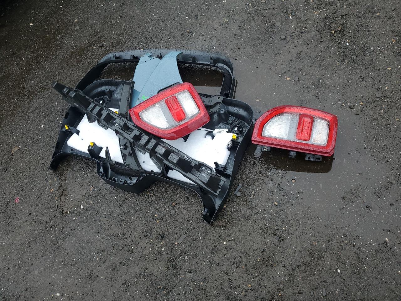 2021 Ford Bronco Sport Outer Banks VIN: 3FMCR9C64MRB15595 Lot: 61010845