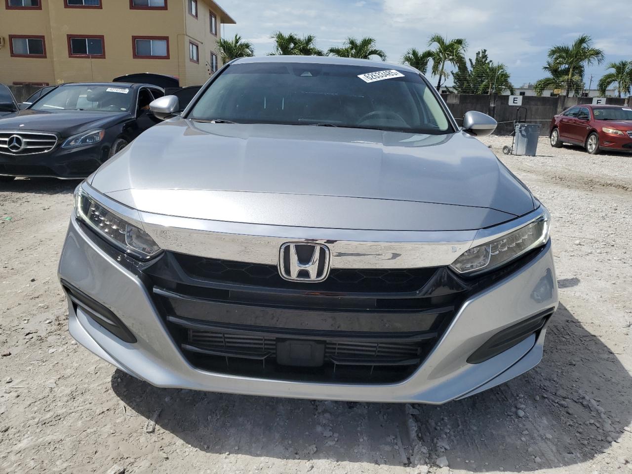 HONDA ACCORD 2020 VIN 1HGCV1F10LA043127 фото 5