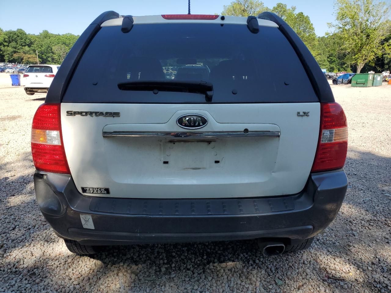 2007 Kia Sportage Lx VIN: KNDJF724377371392 Lot: 61911755