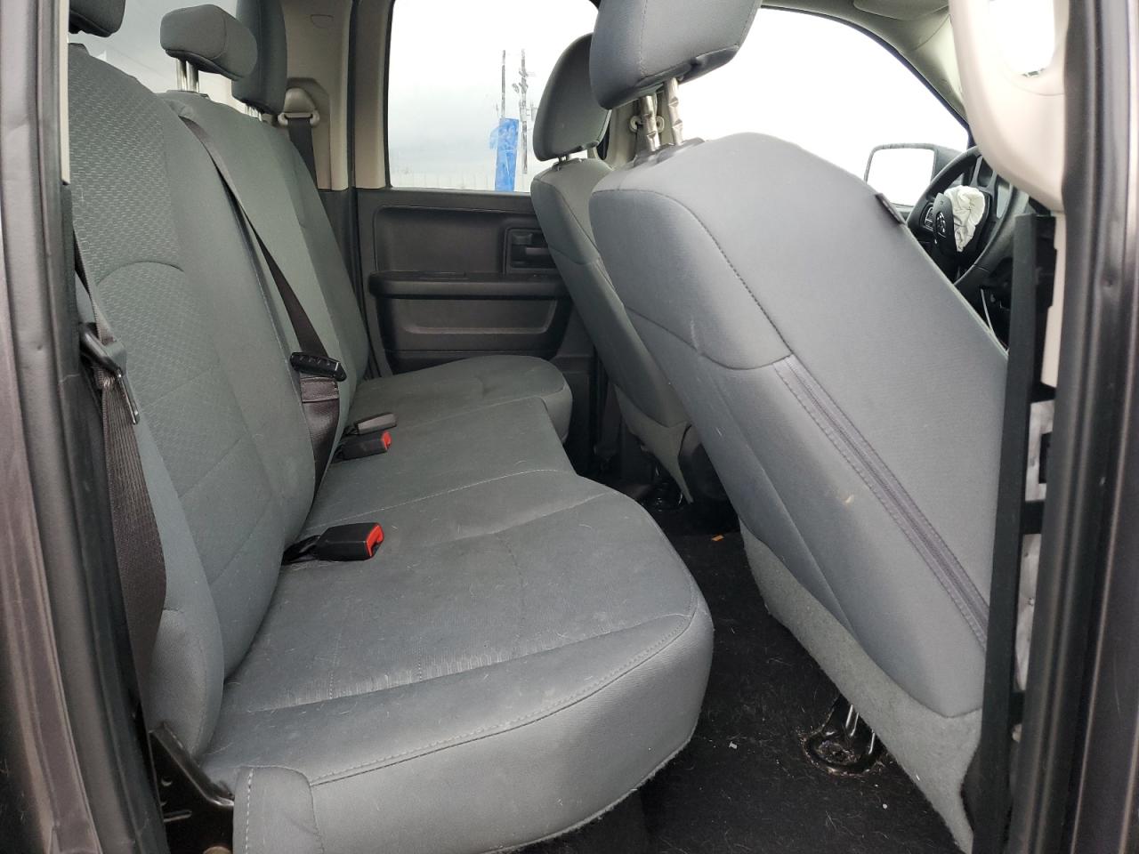 2017 Ram 1500 St VIN: 1C6RR7FG1HS862015 Lot: 60932055