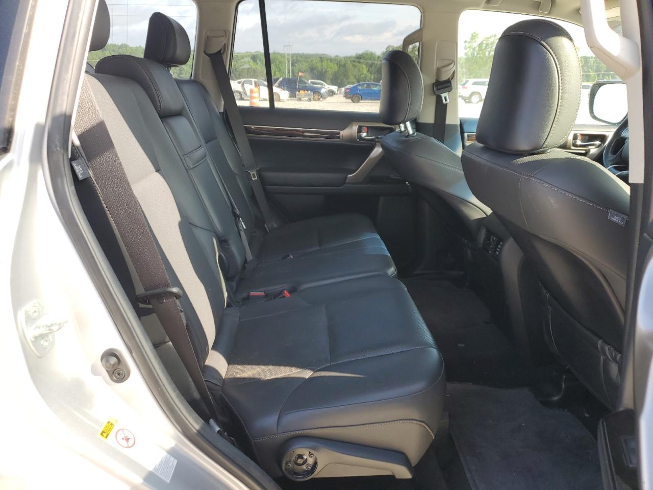 2015 Lexus Gx 460 VIN: JTJBM7FX5F5115650 Lot: 61626325