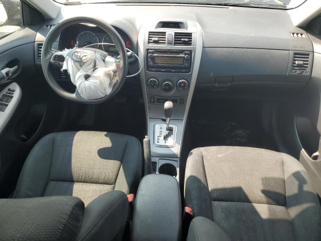 Sedans TOYOTA COROLLA 2012 Szary