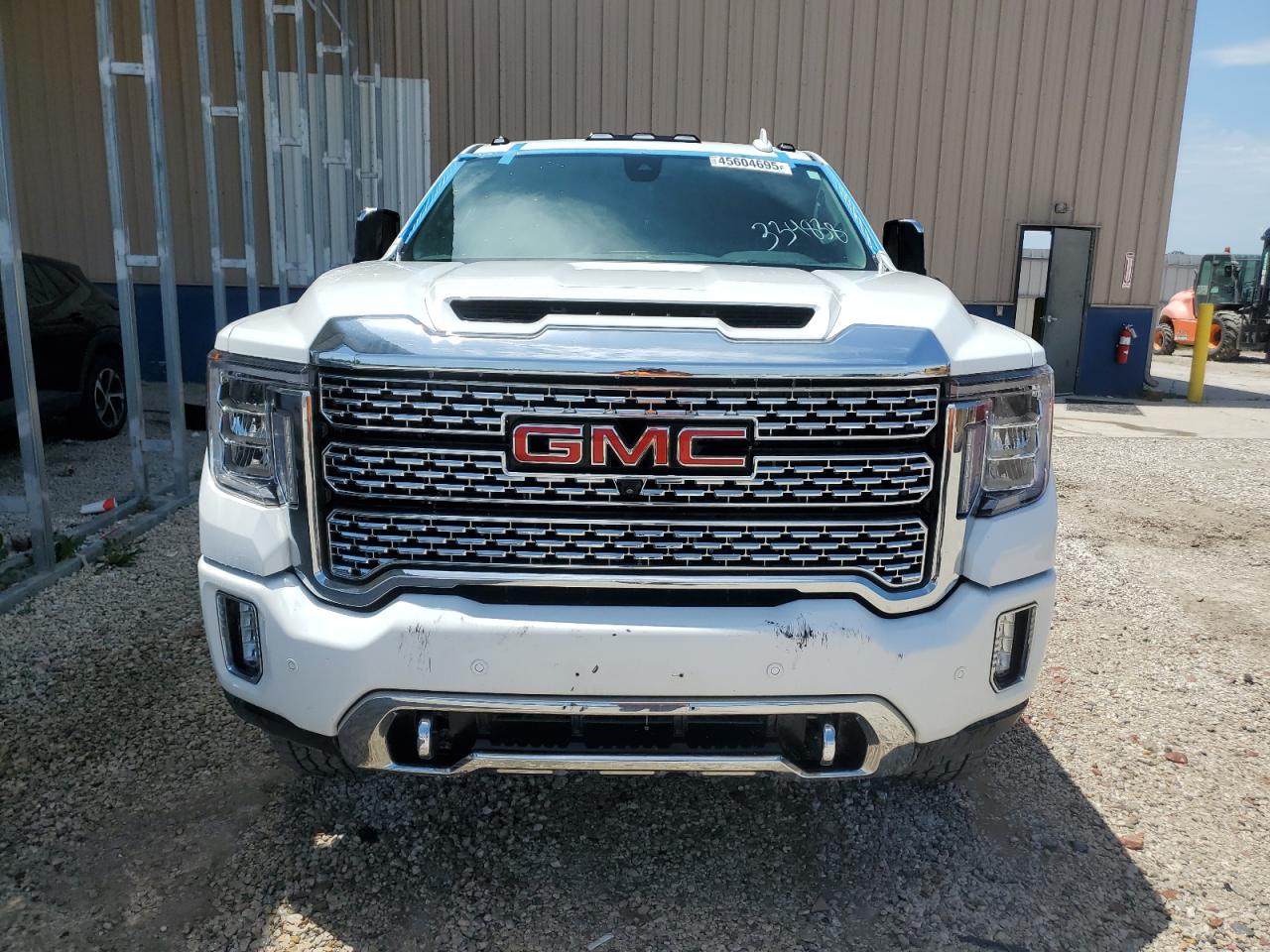 2022 GMC Sierra - Image 5