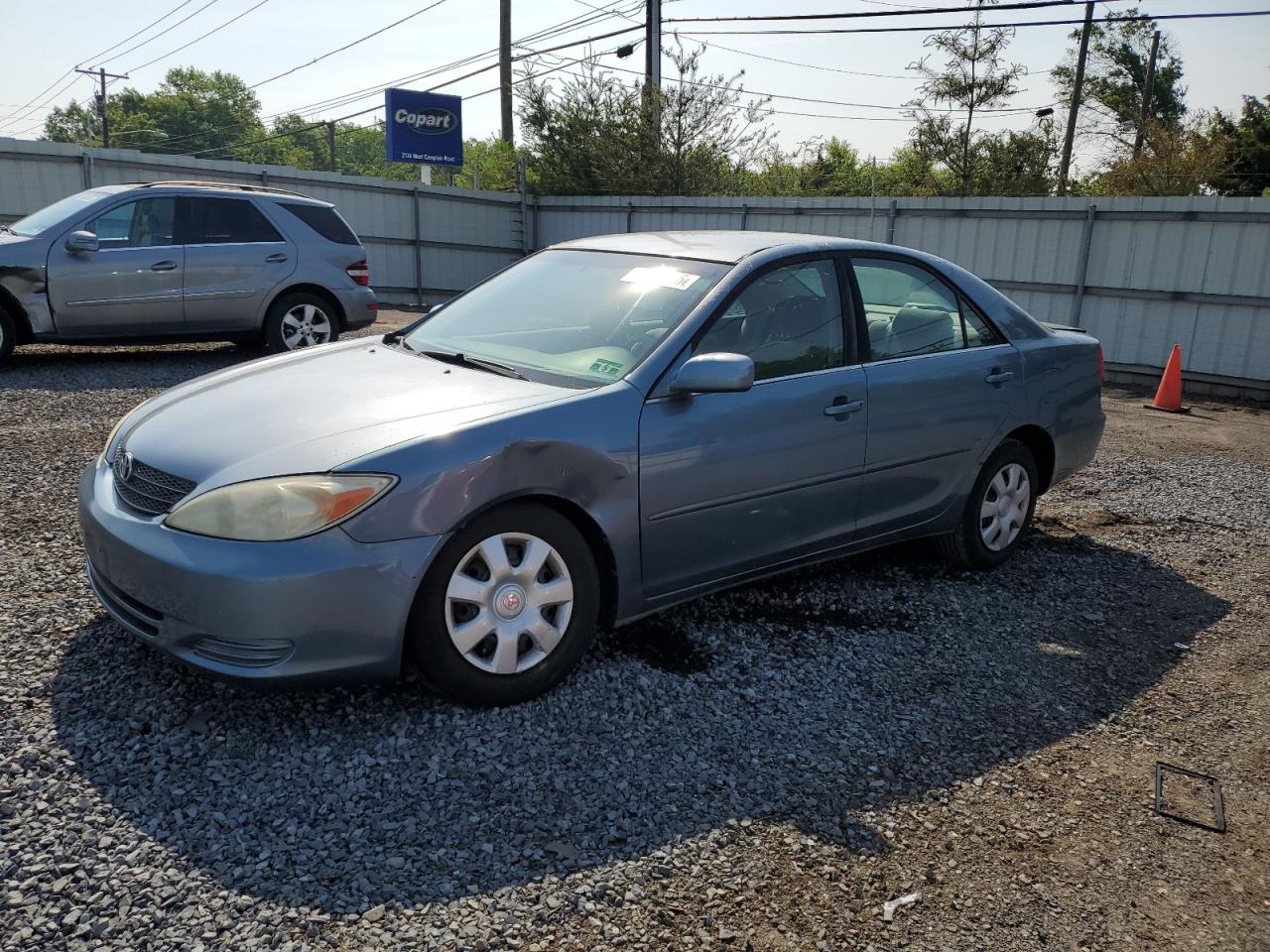 2002 Toyota Camry Le for Sale in Hillsborough, NJ - Front End