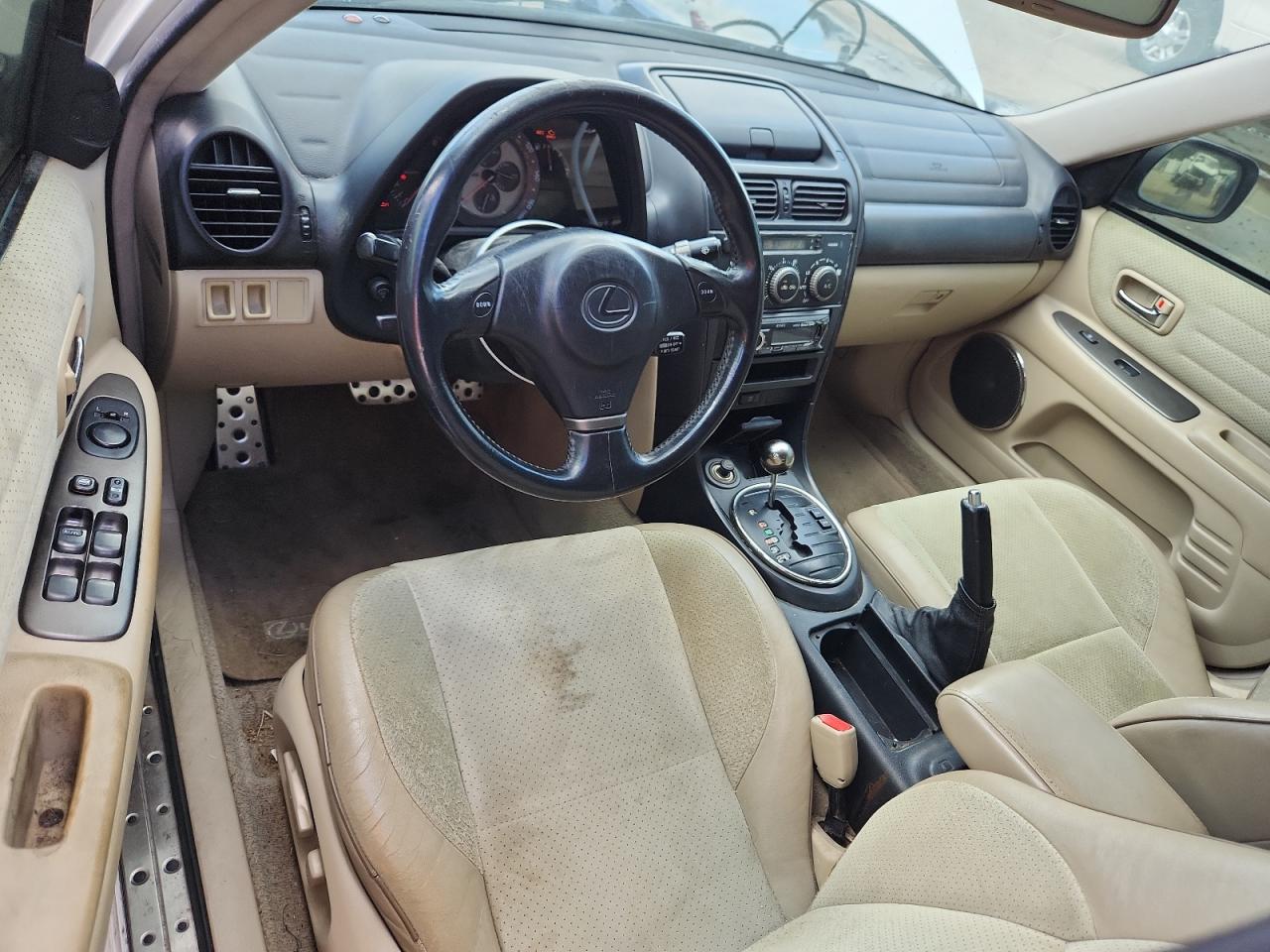 2002 Lexus Is 300 VIN: JTHBD192X20038313 Lot: 62897305