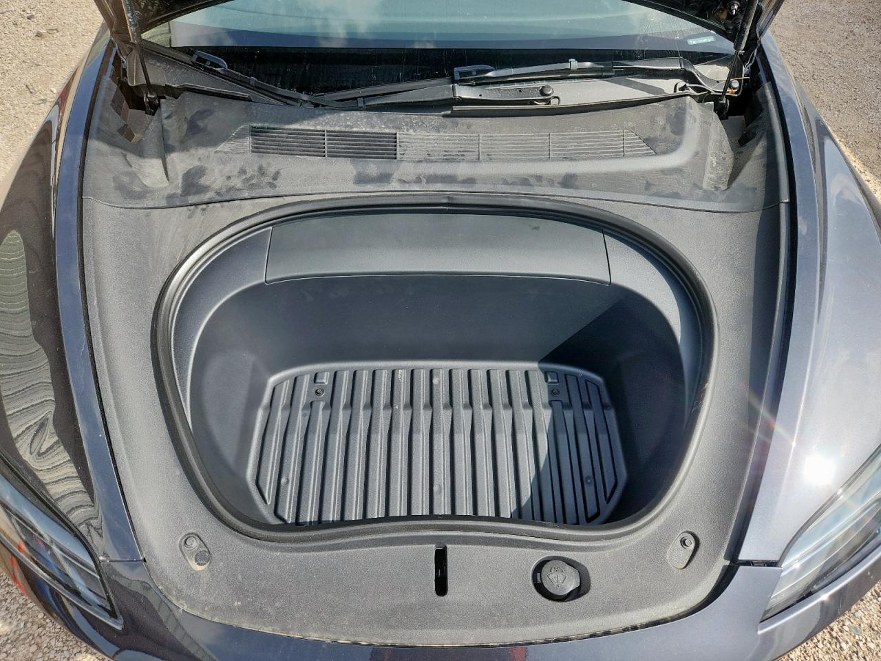 2024 Tesla Model 3 VIN: 5YJ3E1EB9RF745472 Lot: 60896675
