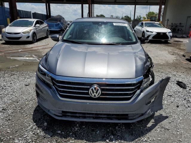  VOLKSWAGEN PASSAT 2020 Сріблястий